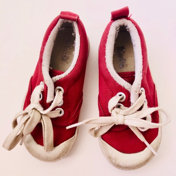 red baby keds